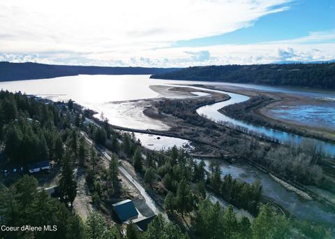 290 Frederick Ave, Harrison, ID 83833