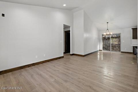 203 Old Farm Rd, Pinehurst, ID 83850 photo 4