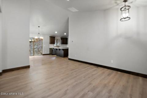 203 Old Farm Rd, Pinehurst, ID 83850 photo 5