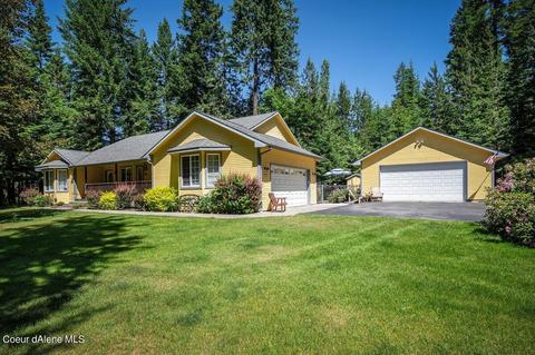 11674 N Saxon Dr, Hayden, ID 83835