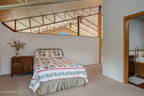 384 Stormcloud Dr, Sagle, ID 83860 photo 19