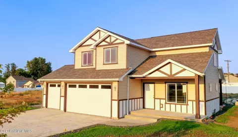 3224 N Van Winkle St, Post Falls, ID 83854
