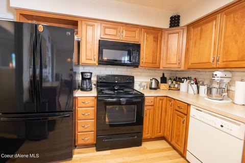 244 S Pine Ct, Post Falls, ID 83854 photo 6