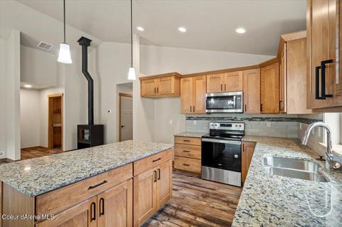 686 E Valley St S, Oldtown, ID 83822 photo 8