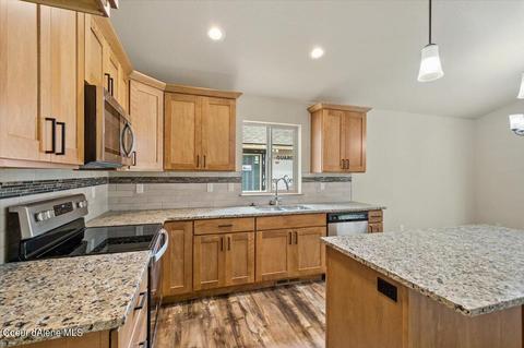 686 E Valley St S, Oldtown, ID 83822 photo 11
