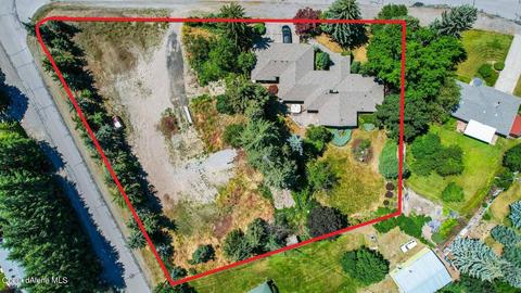 1823 S Felts Rd, Spokane Valley, WA 99206