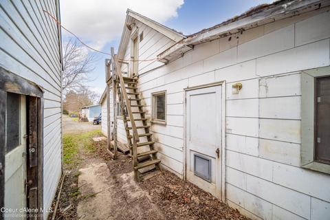 108 E Lincoln Ct, Harrison, ID 83833 photo 3