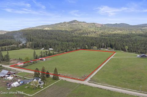 32 Heather John Rd, Priest River, ID 83856
