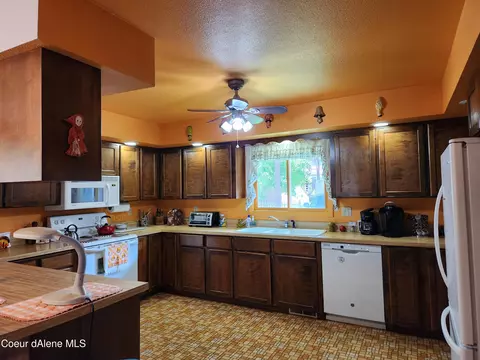 316 Pine St, Wallace, ID 83873 photo 4