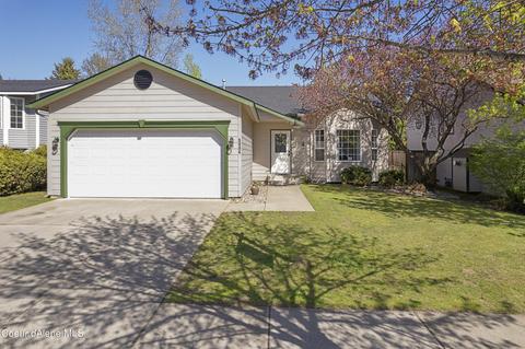 5884 N Loraine St, Coeur D'alene, ID 83815