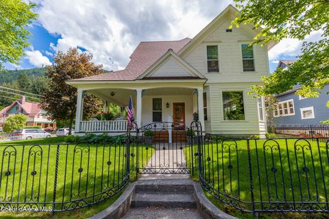 224 Cedar St, Wallace, ID 83873