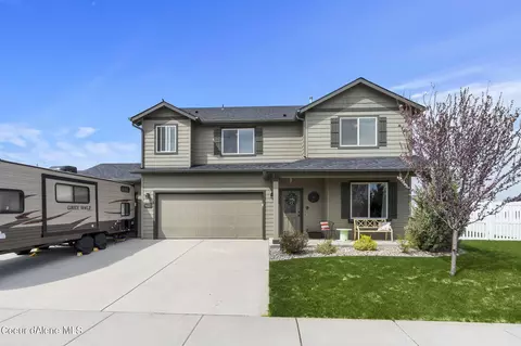 6027 W Lofty Ridge St, Rathdrum, ID 83858
