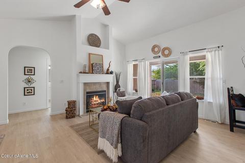 9462 N Macie Loop, Hayden, ID 83835 photo 4