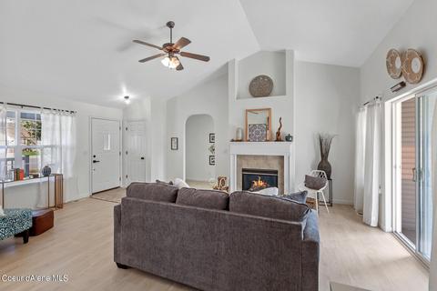9462 N Macie Loop, Hayden, ID 83835 photo 5