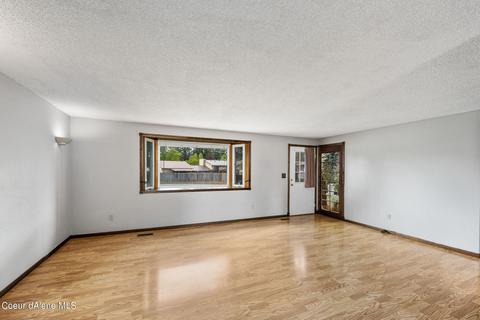 2014 E Winter Ct, Post Falls, ID 83854 photo 5