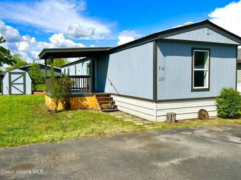 2297 W Pellinore Way, Post Falls, ID 83854