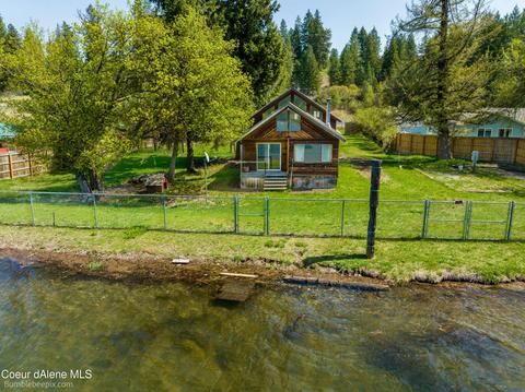 6997 W Maine St, Spirit Lake, ID 83869