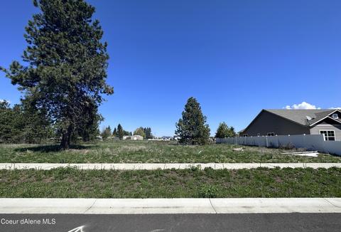 2021 W Boyles Ave, Hayden, ID 83835