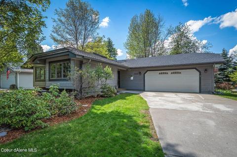 10955 N Friar Dr, Hayden, ID 83835