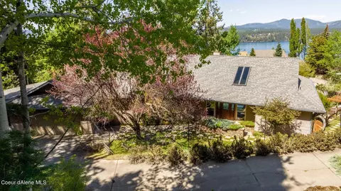 3071 E Packsaddle Dr, Coeur D'alene, ID 83815