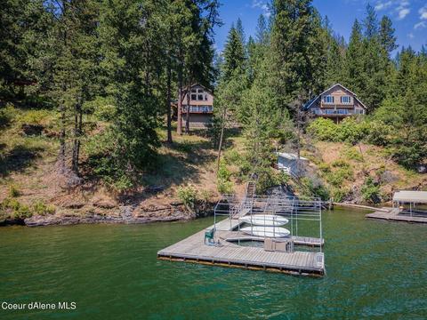 30252 N Indigo Loop, Spirit Lake, ID 83869