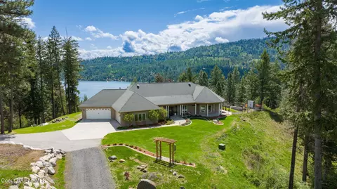 6900 S Tall Pines Rd, Coeur D'alene, ID 83814