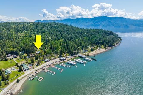 104 Gold Coin Ln, Sagle, ID 83860