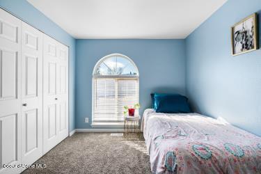404 W 19th Ave, Post Falls, ID 83854 photo 9
