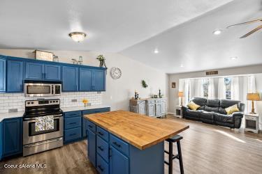 404 W 19th Ave, Post Falls, ID 83854 photo 6