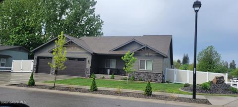 11151 N Sage Ln, Hayden, ID 83835