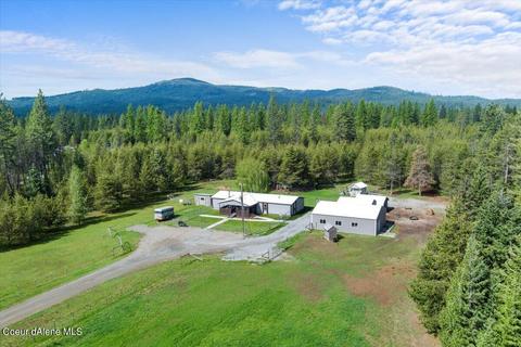 162 Saunders Rd, Blanchard, ID 83804