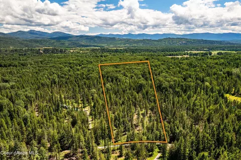 Nna Elk Grove Rd, Sandpoint, ID 83864