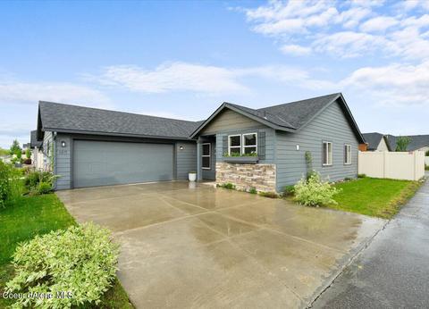 3275 E Hope Ave, Post Falls, ID 83854
