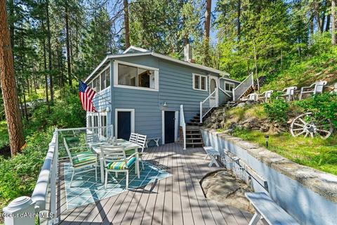 12903 N East Newman Lake Dr, Newman Lake, WA 99025