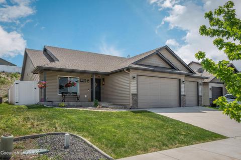 3386 N Carriage Ct, Post Falls, ID 83854
