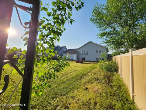 2560 N Sparrow Loop, Post Falls, ID 83854 photo 35