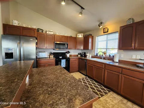 2560 N Sparrow Loop, Post Falls, ID 83854 photo 10