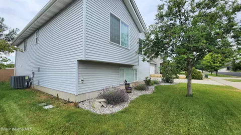 2560 N Sparrow Loop, Post Falls, ID 83854 photo 31
