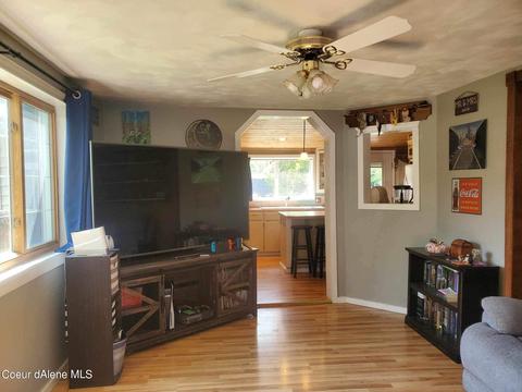 610 Fourth St, Pinehurst, ID 83850 photo 12