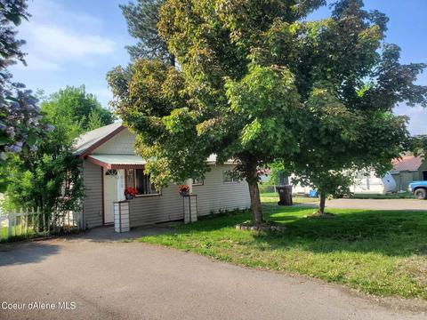 610 Fourth St, Pinehurst, ID 83850 photo 2