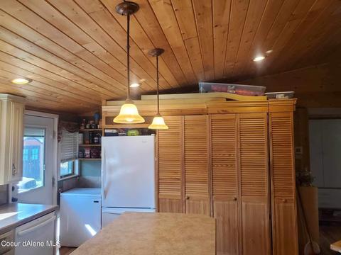 610 Fourth St, Pinehurst, ID 83850 photo 22