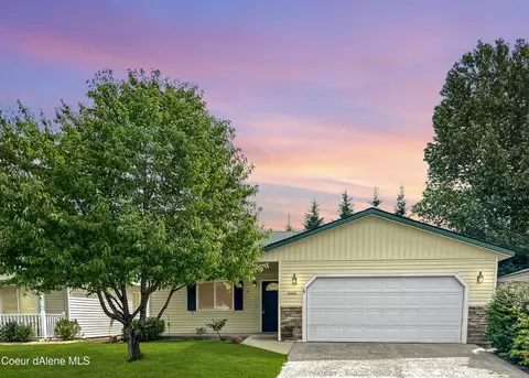 13682 N Kings Canyon Rd, Rathdrum, ID 83858