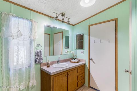 442 Otts Basin Rd, Sagle, ID 83860 photo 11