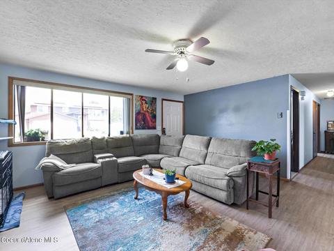 1504 E Brook Dr, Post Falls, ID 83854 photo 4