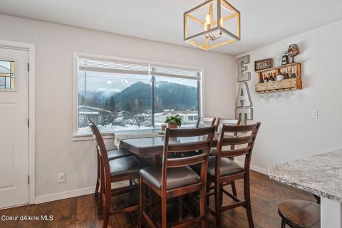 125 E Hill Ave, Osburn, ID 83849 photo 8