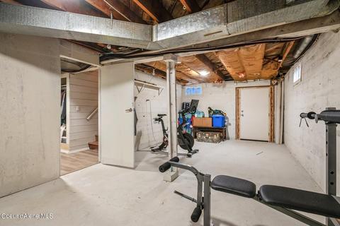 125 E Hill Ave, Osburn, ID 83849 photo 18