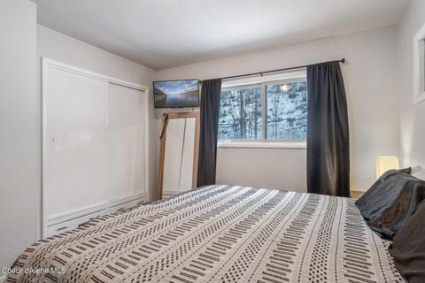 125 E Hill Ave, Osburn, ID 83849 photo 14