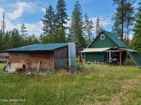 557 Estates Loop, Priest River, ID 83856 photo 9