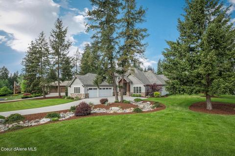 9049 N Fieldstone Dr, Hayden, ID 83835