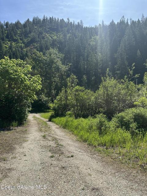 1927 Pinecreek Rd, Pinehurst, ID 83850 photo 2